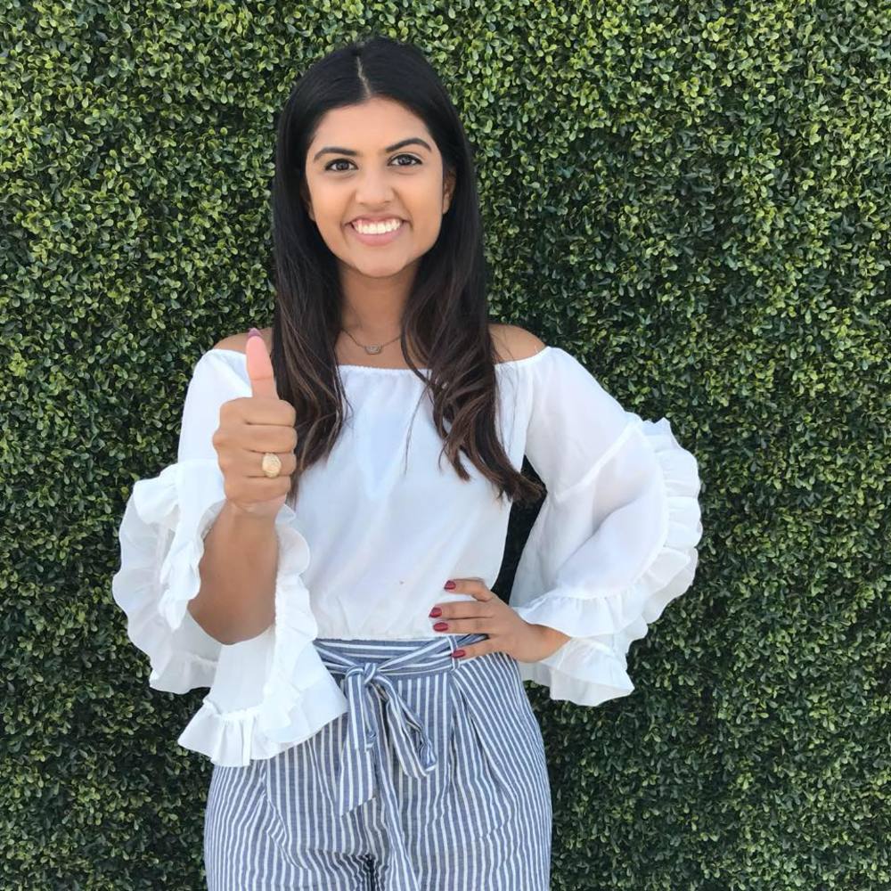 Meet your Posher, Ashana